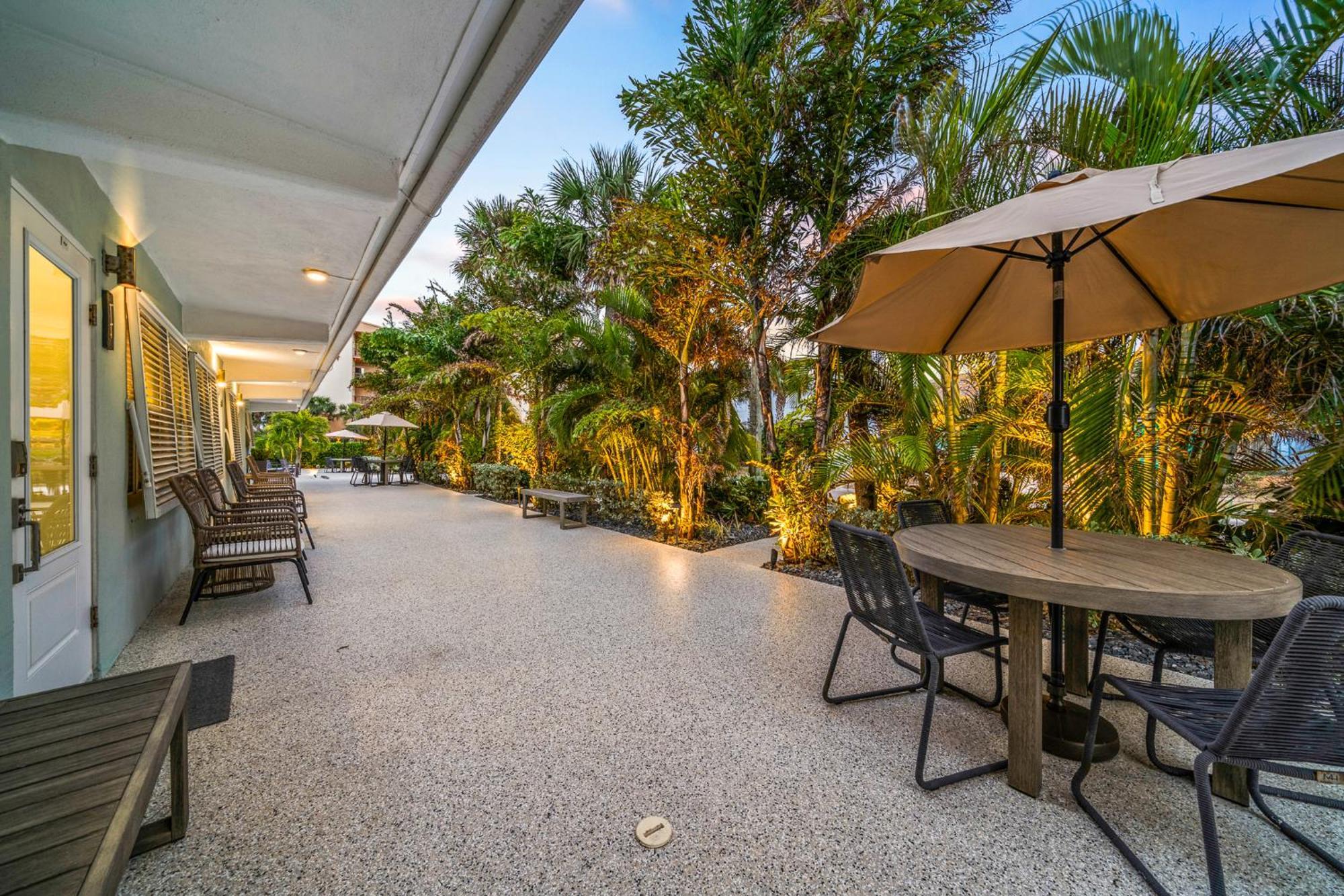 Wonderful Place Wprivate Patio Next To The Beach Cocoa Beach Esterno foto